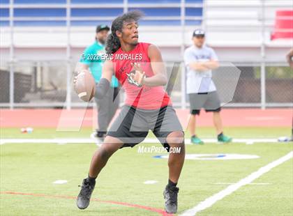 Thumbnail 2 in Sweetwater vs Olympian (7 on 7) photogallery.