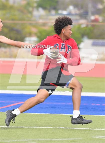 Thumbnail 2 in Sweetwater vs Olympian (7 on 7) photogallery.
