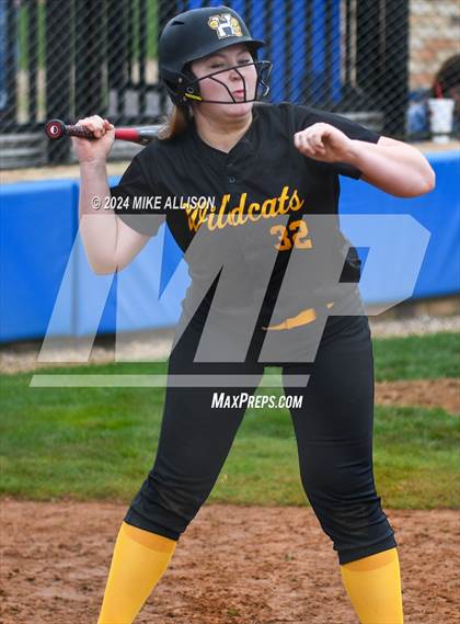 Thumbnail 1 in Hixson vs White Plains photogallery.