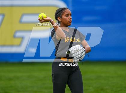 Thumbnail 3 in Hixson vs White Plains photogallery.