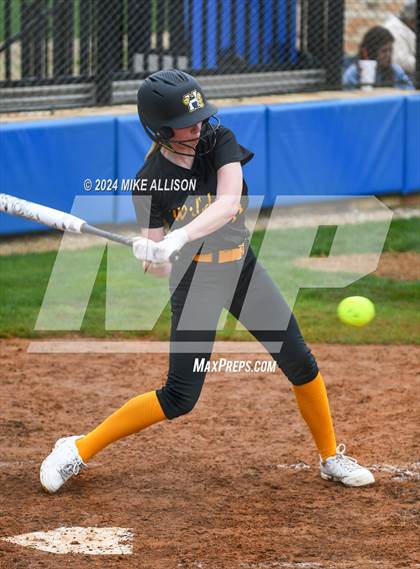 Thumbnail 1 in Hixson vs White Plains photogallery.