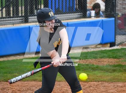 Thumbnail 2 in Hixson vs White Plains photogallery.