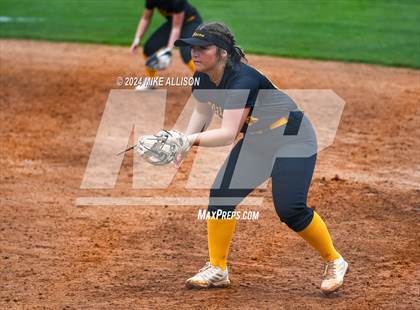 Thumbnail 1 in Hixson vs White Plains photogallery.