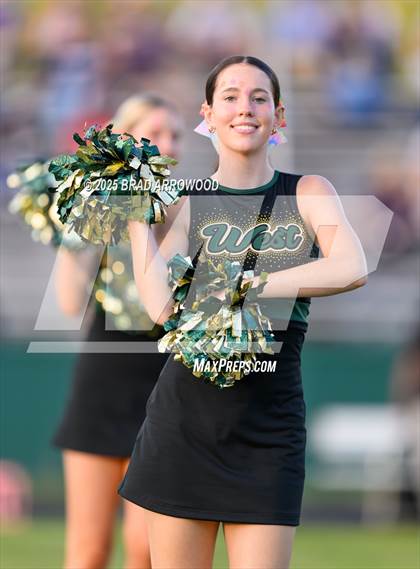 Thumbnail 2 in Grimsley @ West Forsyth photogallery.