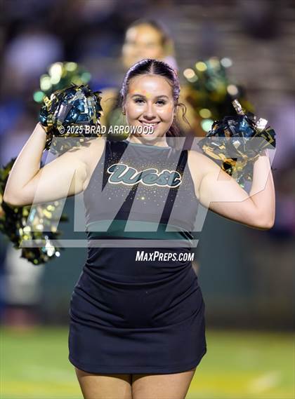 Thumbnail 2 in Grimsley @ West Forsyth photogallery.