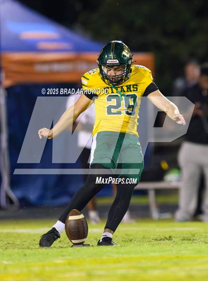 Thumbnail 3 in Grimsley @ West Forsyth photogallery.
