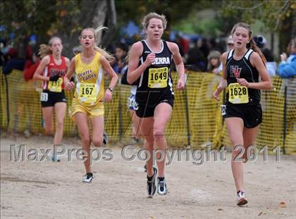Thumbnail 2 in CIF State Cross Country Championships photogallery.