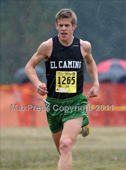 Thumbnail 1 in CIF State Cross Country Championships photogallery.
