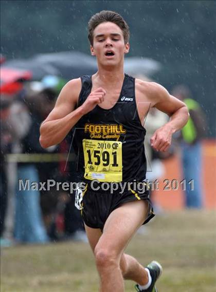 Thumbnail 2 in CIF State Cross Country Championships photogallery.