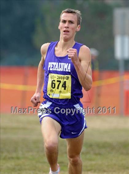 Thumbnail 1 in CIF State Cross Country Championships photogallery.