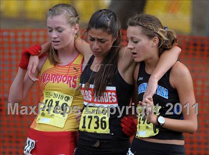 Thumbnail 1 in CIF State Cross Country Championships photogallery.