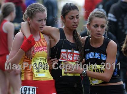 Thumbnail 3 in CIF State Cross Country Championships photogallery.