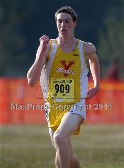 Thumbnail 3 in CIF State Cross Country Championships photogallery.