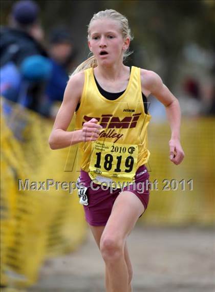Thumbnail 3 in CIF State Cross Country Championships photogallery.