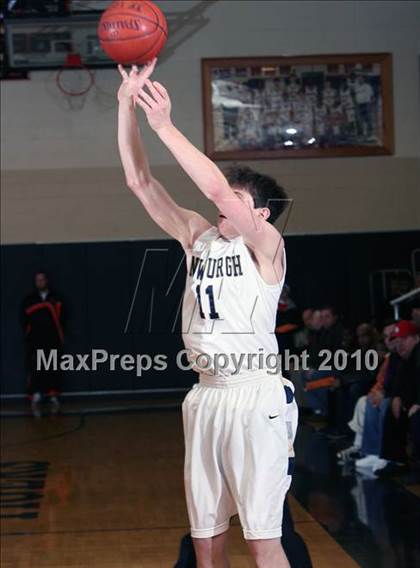 Thumbnail 1 in Iona Prep vs Newburgh (Harry Jefferson Holiday Showcase) photogallery.