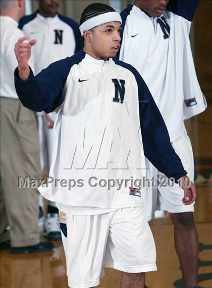 Thumbnail 3 in Iona Prep vs Newburgh (Harry Jefferson Holiday Showcase) photogallery.
