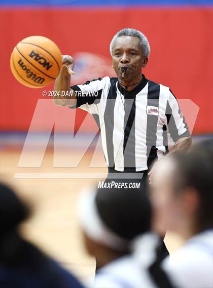 Thumbnail 3 in Bayside vs Princess Anne (VHSL 5A Quarterfinal) photogallery.