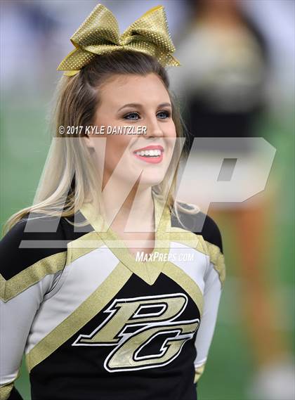 Thumbnail 3 in Pleasant Grove vs. West Orange-Stark (UIL 4A Division 2 Final) photogallery.