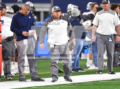 Thumbnail 3 in Pleasant Grove vs. West Orange-Stark (UIL 4A Division 2 Final) photogallery.
