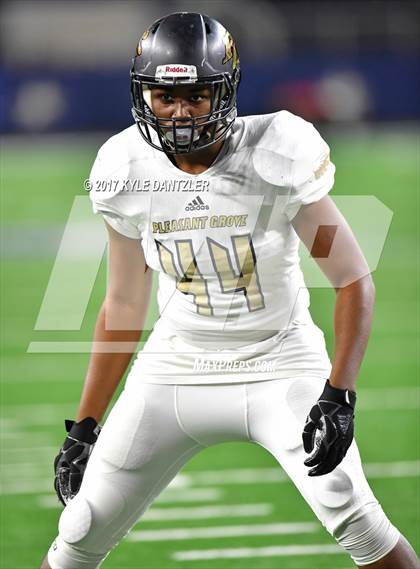 Thumbnail 3 in Pleasant Grove vs. West Orange-Stark (UIL 4A Division 2 Final) photogallery.