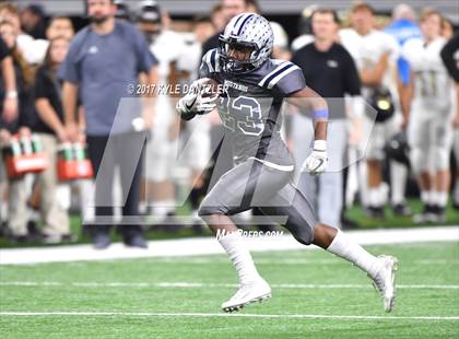 Thumbnail 3 in Pleasant Grove vs. West Orange-Stark (UIL 4A Division 2 Final) photogallery.
