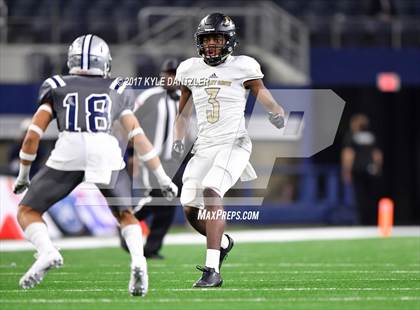Thumbnail 3 in Pleasant Grove vs. West Orange-Stark (UIL 4A Division 2 Final) photogallery.