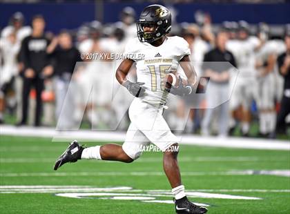 Thumbnail 3 in Pleasant Grove vs. West Orange-Stark (UIL 4A Division 2 Final) photogallery.