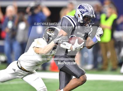 Thumbnail 1 in Pleasant Grove vs. West Orange-Stark (UIL 4A Division 2 Final) photogallery.