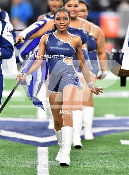Thumbnail 3 in Pleasant Grove vs. West Orange-Stark (UIL 4A Division 2 Final) photogallery.