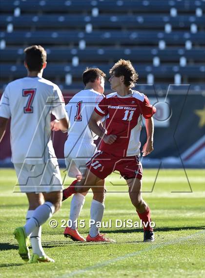 Thumbnail 2 in Kent Denver vs. Fountain Valley (CHSAA 3A Final) photogallery.
