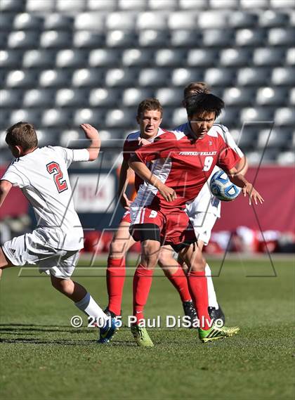 Thumbnail 1 in Kent Denver vs. Fountain Valley (CHSAA 3A Final) photogallery.