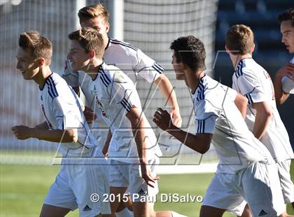Thumbnail 2 in Kent Denver vs. Fountain Valley (CHSAA 3A Final) photogallery.