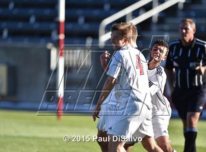 Thumbnail 2 in Kent Denver vs. Fountain Valley (CHSAA 3A Final) photogallery.