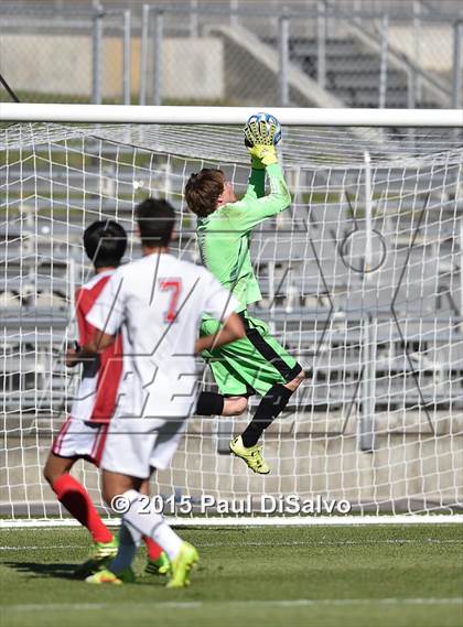 Thumbnail 2 in Kent Denver vs. Fountain Valley (CHSAA 3A Final) photogallery.