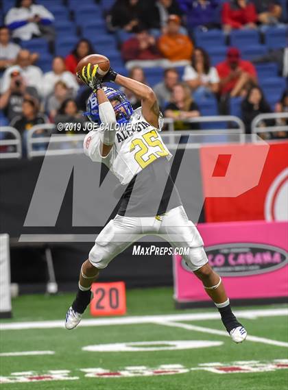 Thumbnail 1 in San Antonio All Star Game photogallery.