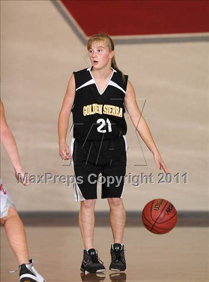Thumbnail 1 in Golden Sierra vs. Victory Christian (Lady Viking Classic) photogallery.