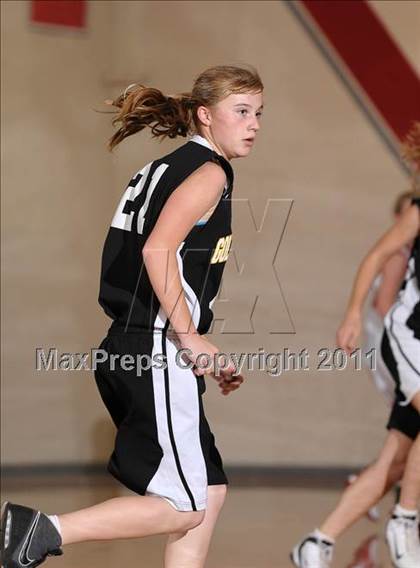 Thumbnail 2 in Golden Sierra vs. Victory Christian (Lady Viking Classic) photogallery.