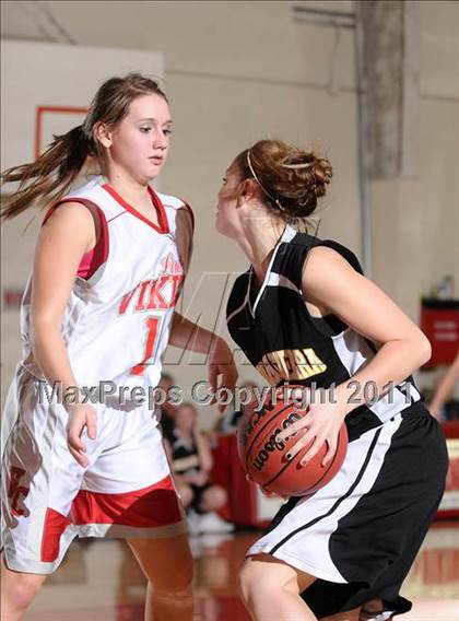 Thumbnail 1 in Golden Sierra vs. Victory Christian (Lady Viking Classic) photogallery.