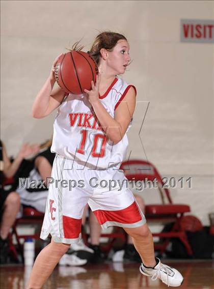 Thumbnail 3 in Golden Sierra vs. Victory Christian (Lady Viking Classic) photogallery.