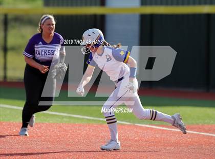 Thumbnail 2 in Jacksboro @ Brock photogallery.