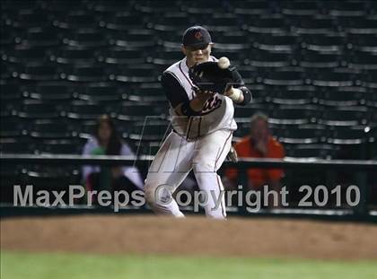 Thumbnail 3 in Churchville-Chili vs. Penfield (Section 5 Class AAA Final) photogallery.