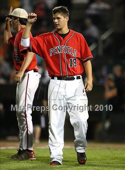 Thumbnail 1 in Churchville-Chili vs. Penfield (Section 5 Class AAA Final) photogallery.
