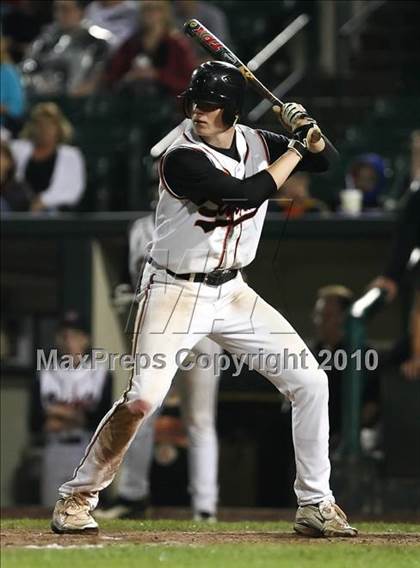 Thumbnail 3 in Churchville-Chili vs. Penfield (Section 5 Class AAA Final) photogallery.