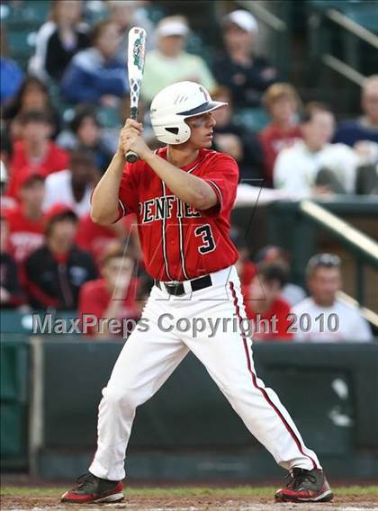 Thumbnail 2 in Churchville-Chili vs. Penfield (Section 5 Class AAA Final) photogallery.