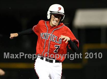 Thumbnail 3 in Churchville-Chili vs. Penfield (Section 5 Class AAA Final) photogallery.