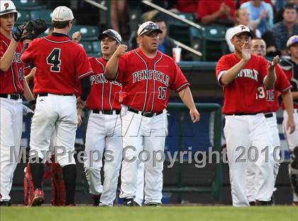Thumbnail 2 in Churchville-Chili vs. Penfield (Section 5 Class AAA Final) photogallery.