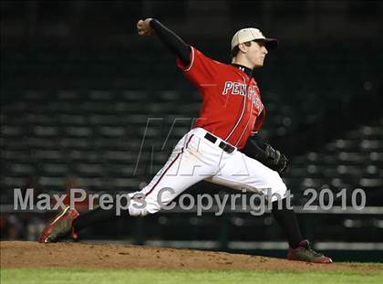 Thumbnail 1 in Churchville-Chili vs. Penfield (Section 5 Class AAA Final) photogallery.