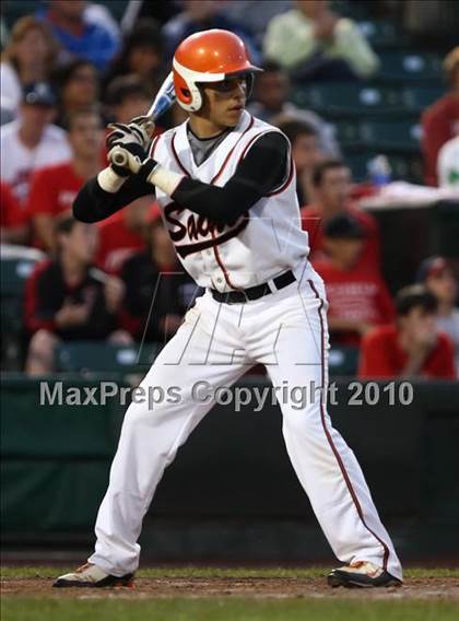 Thumbnail 2 in Churchville-Chili vs. Penfield (Section 5 Class AAA Final) photogallery.