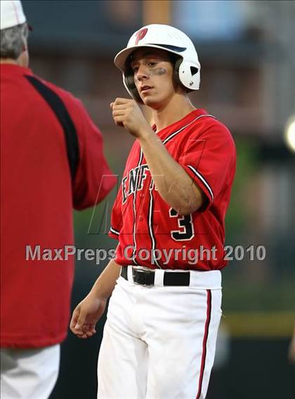 Thumbnail 3 in Churchville-Chili vs. Penfield (Section 5 Class AAA Final) photogallery.