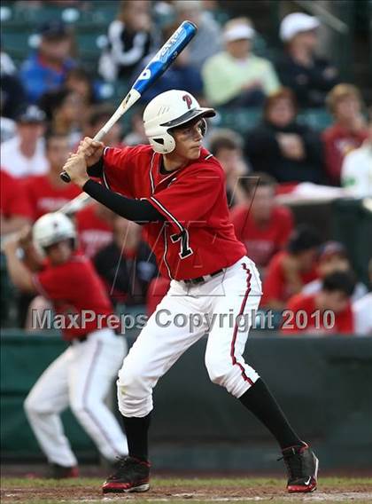 Thumbnail 1 in Churchville-Chili vs. Penfield (Section 5 Class AAA Final) photogallery.